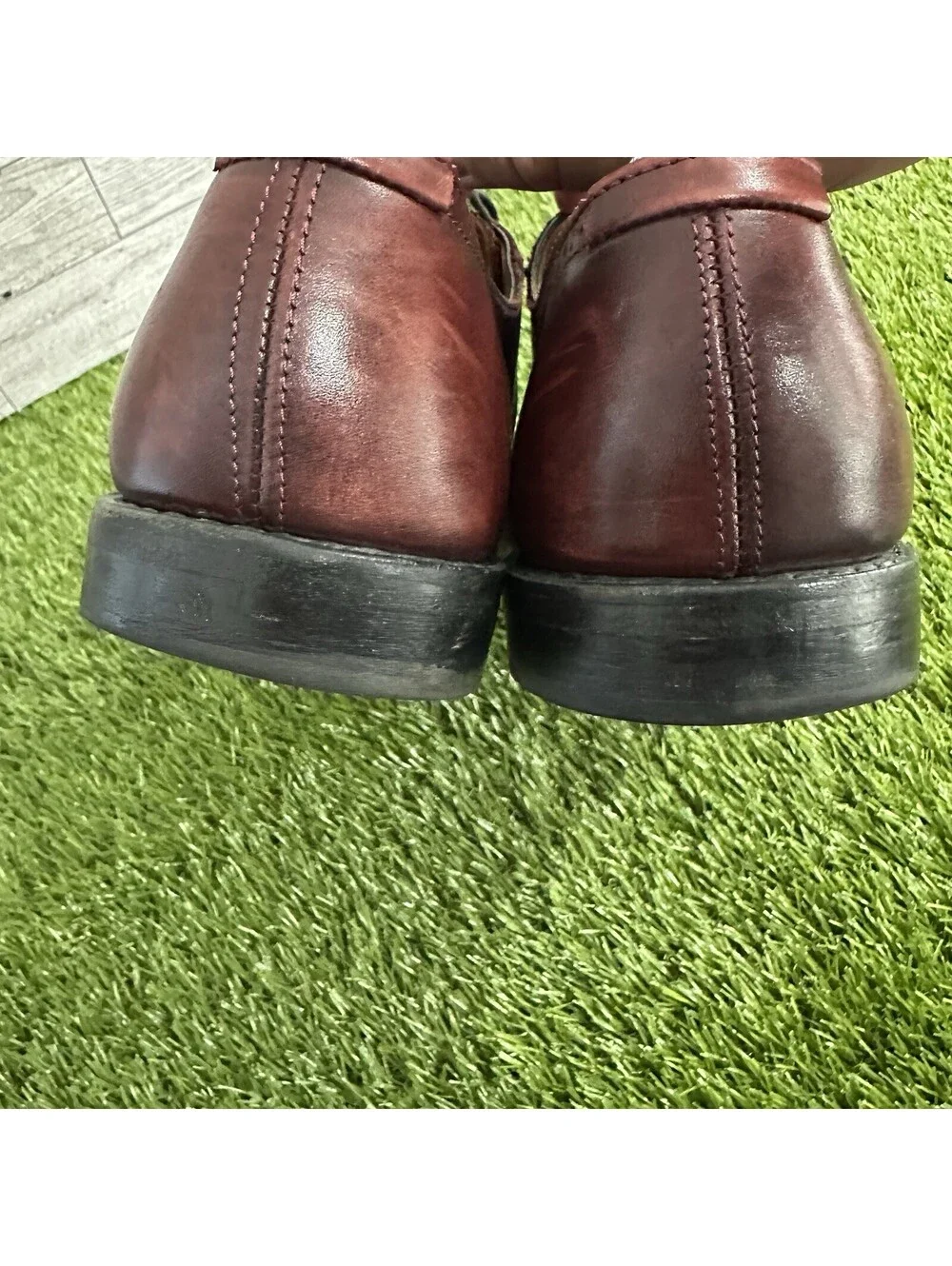 Allen Edmonds 9-D Cornwallis Burnished Cognac and Brown Mens Oxford Dress